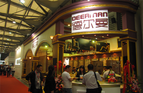 德?tīng)柭?優(yōu)美展廳設(shè)計(jì)(圖2) 德?tīng)柭?優(yōu)美展廳設(shè)計(jì)(圖2)