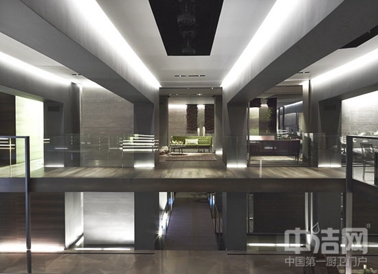 米蘭時尚的衛浴展廳設計 米蘭時尚的衛浴展廳設計