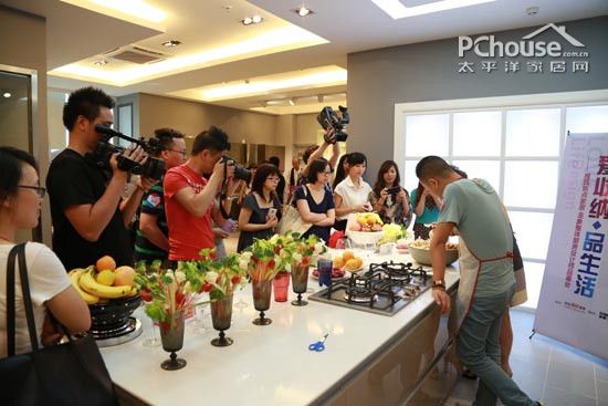 圣象整體廚房廣州展廳迎來(lái)首批家裝設(shè)計(jì)師(圖5)