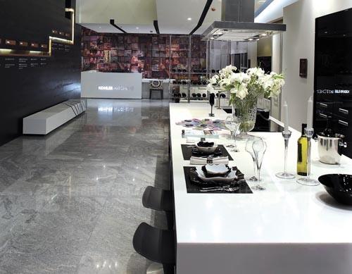 品牌展廳設計要超脫于商業(圖3) 品牌展廳設計要超脫于商業(圖3)