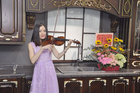 森美廚柜龍江專賣店展廳盛裝開業(圖3) 森美廚柜龍江專賣店展廳盛裝開業(圖3)