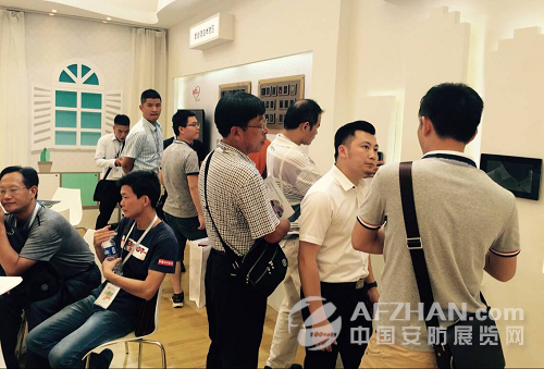 看慧銳通上海智能家居展風光啟幕(圖2) 看慧銳通上海智能家居展風光啟幕(圖2)