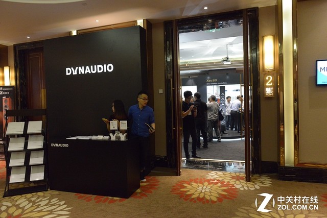 全系音箱產(chǎn)品亮相 丹拿展廳觀者如潮