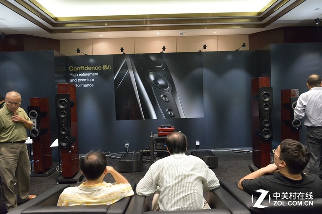 全系音箱產(chǎn)品亮相 丹拿展廳觀者如潮