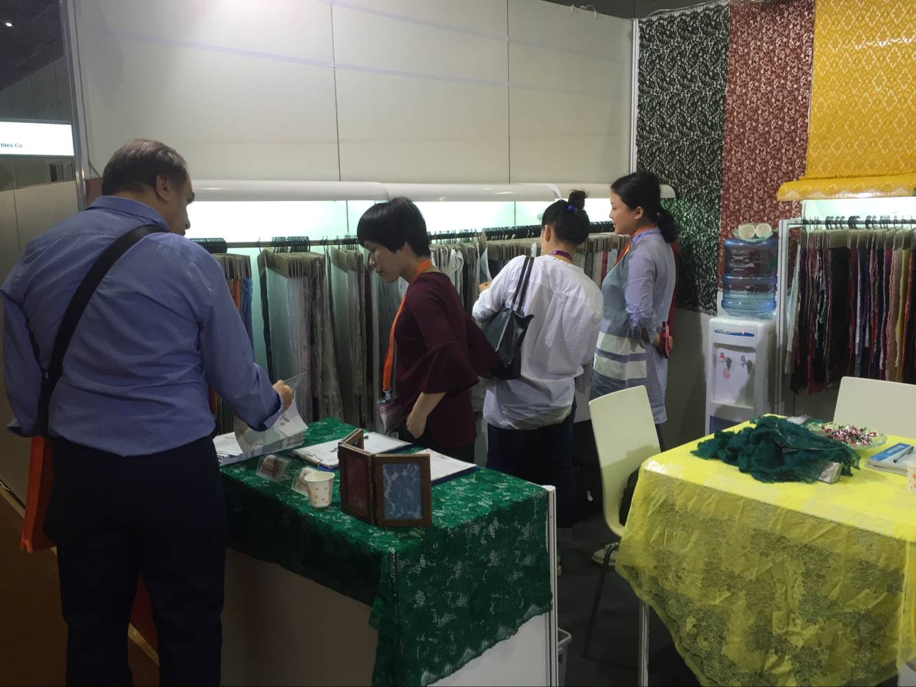 麗之穎蕾絲邀您蒞臨2016上海國際紡織面料展(圖3) 麗之穎蕾絲邀您蒞臨2016上海國際紡織面料展(圖3)